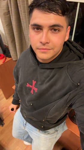 Salvador F. review of Crusader Armor Hoodie image 1 out of 2