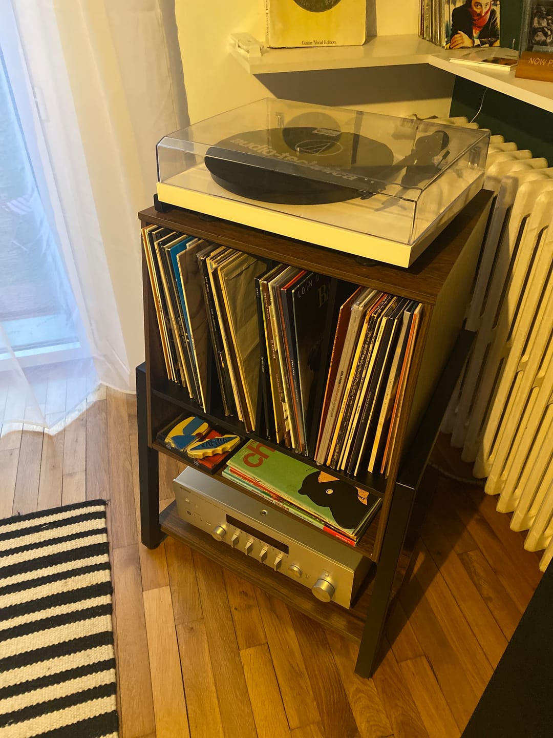 Customer photo review of Eiffel RS05 Record Player Stand