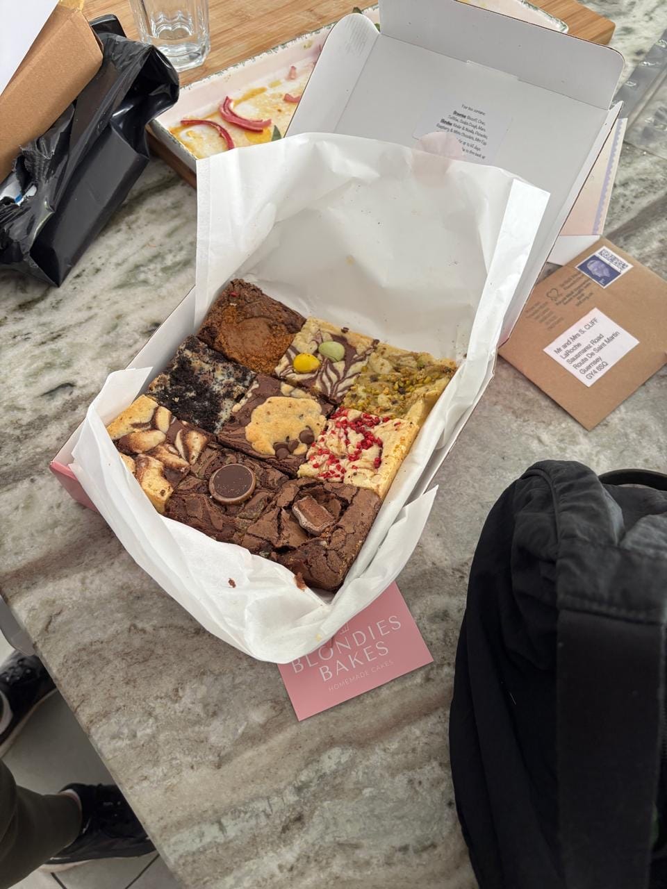 Customer photo review of Brownie & Blondie Mixed Box