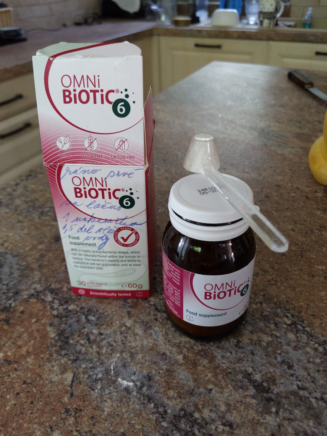 Customer photo review of OMNi-BiOTiC® 6 INT