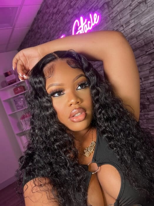 Customer photo review of MORE FACE 360 Glueless Wig Water Wave Invisi Drawstring Wear And Go Wig Quick Install Pre-Bleached And Pre-Cut HD Lace Human Hair Wigs Beginner Friendly