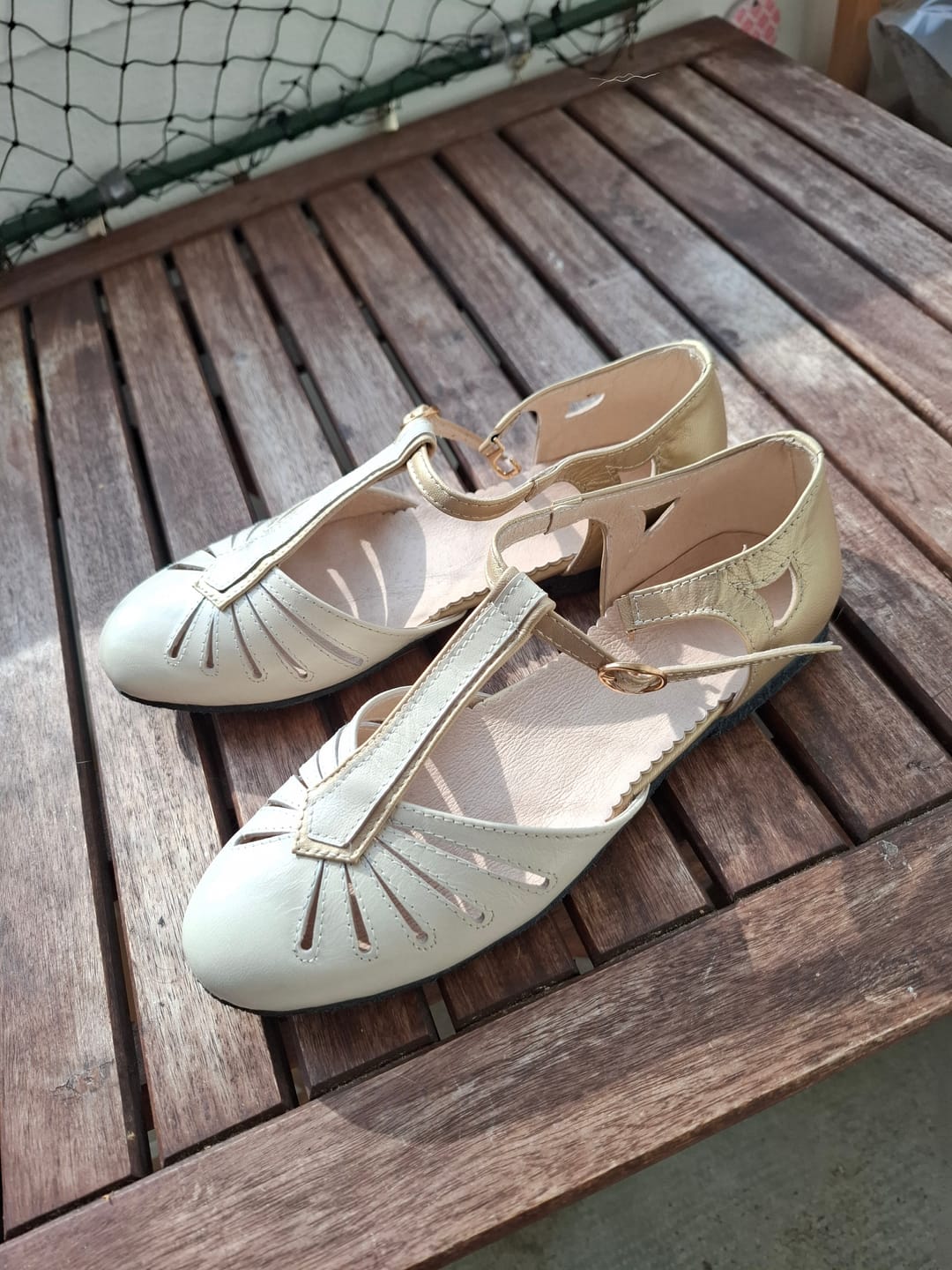 Customer photo review of Ella