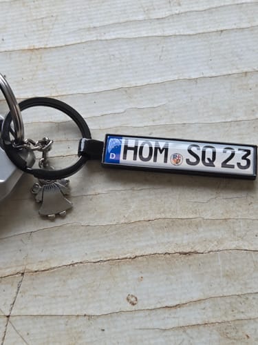 Customer photo review of Kennzeichen Schlüsselanhänger Mini Nummernschild Metall
