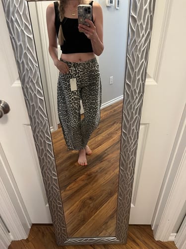 Customer photo review of Kancan Horseshoe Leopard Jean