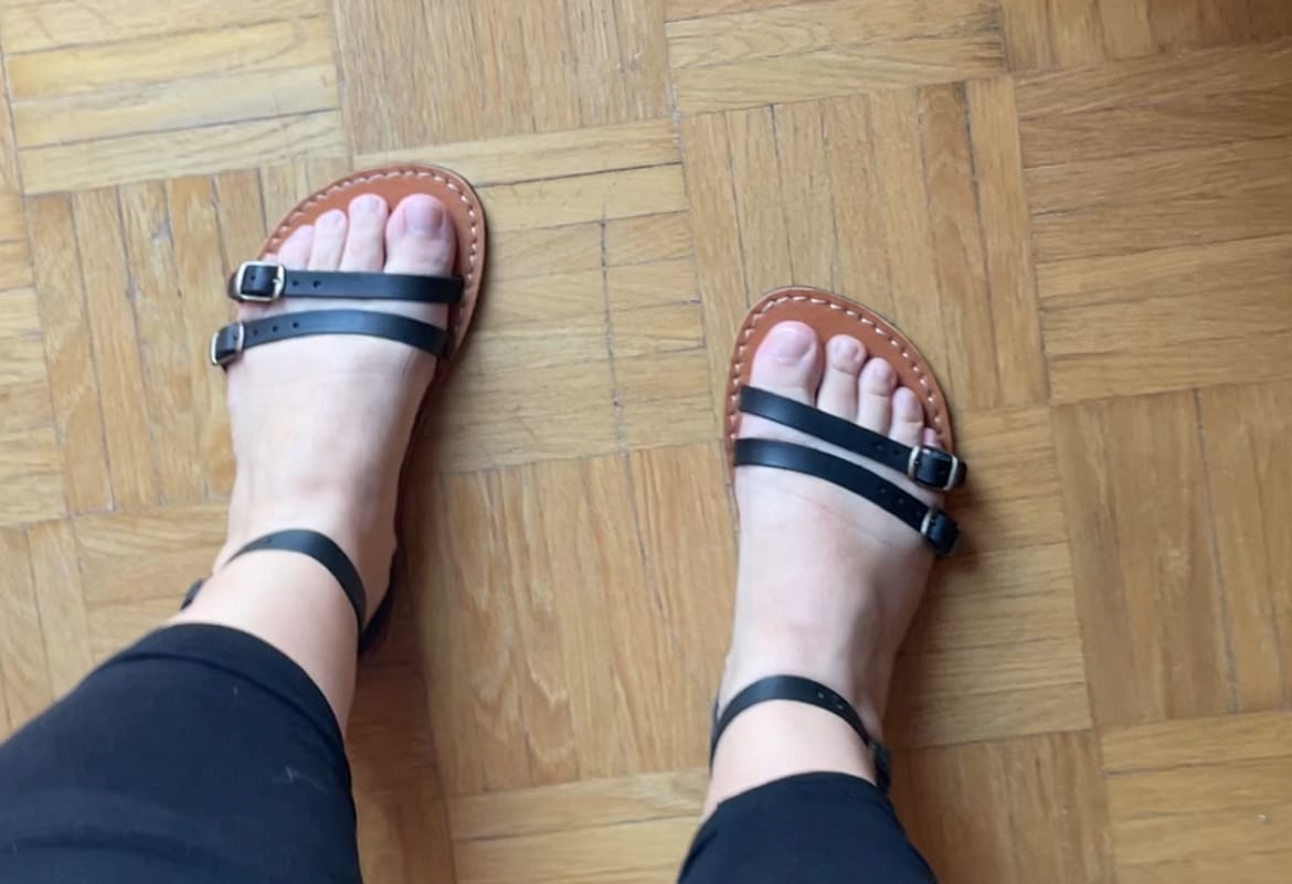 Customer photo review of Breeze - Extra Wide Nero