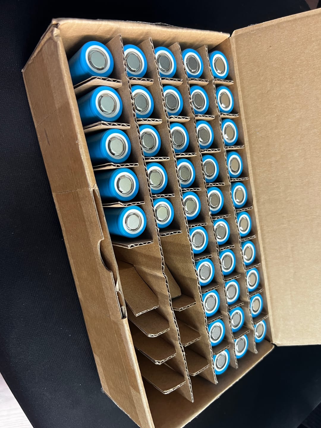 Customer photo review of Samsung 50E 21700 5000mAh 9.8A Battery