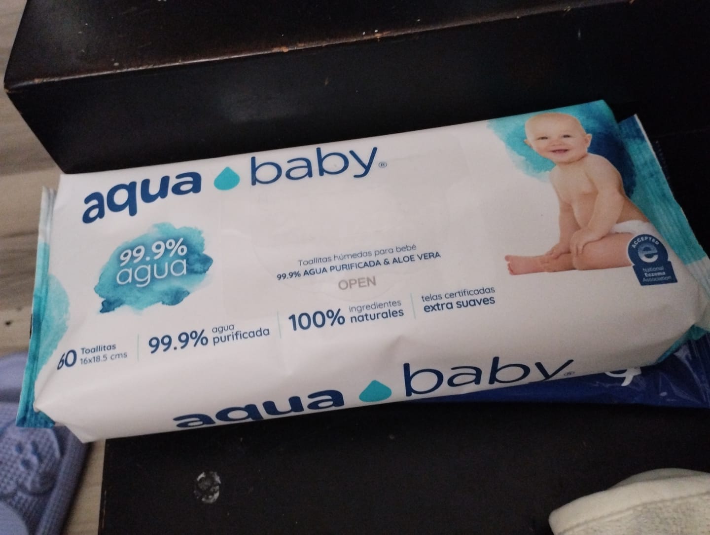 Customer photo review of Aqua Baby 12 Bolsas de 60 Toallitas Húmedas