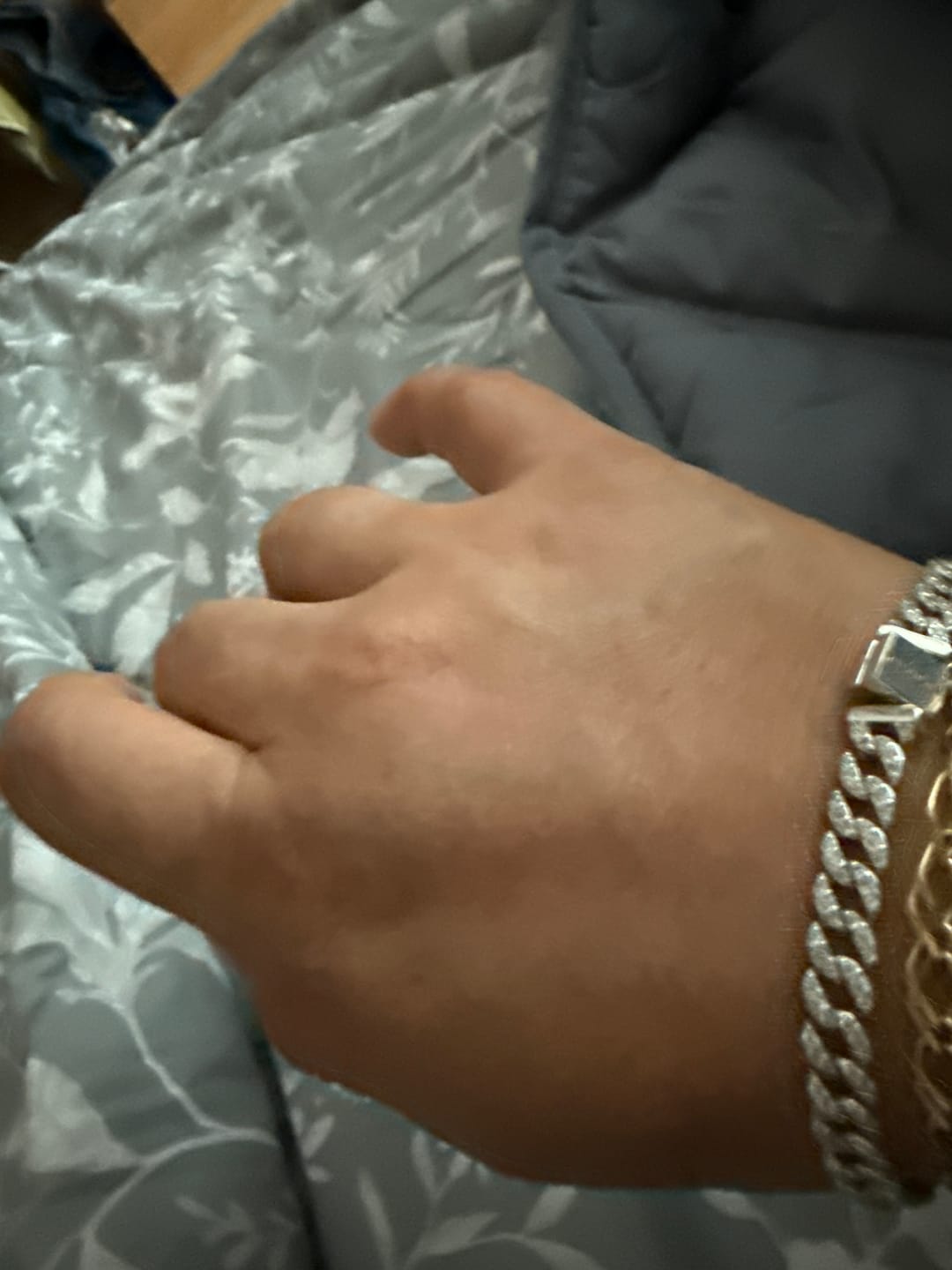 Customer photo review of PULSERA PANDORA TENIS TIMELESS PAVE BRILLANTE PLATA + KIT DE REGALO