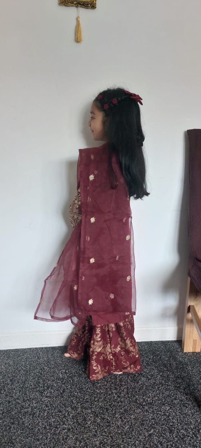 Customer photo review of HK310 - Readymade Linen Outfit 2025