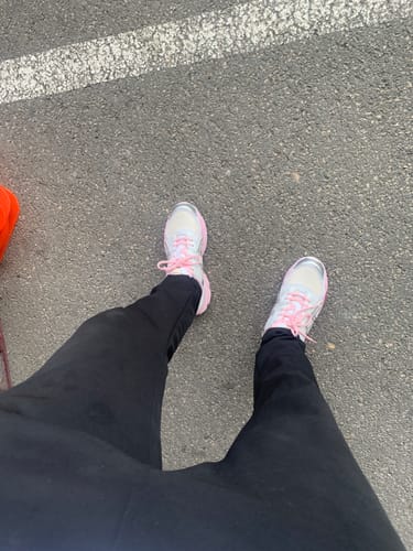 Customer photo review of ASICS Gel-NYC Kicki Yang Zhang Rose Crème Pure Argenté