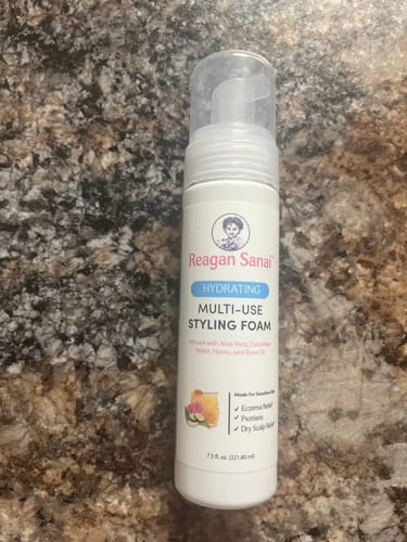 Customer photo review of Hydrating Multi-Use Styling Foam
