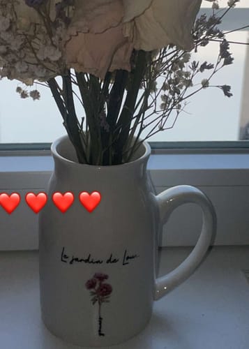 Customer photo review of Toujours en fleur - Vase personnalisé avec des fleurs et noms pour Maman et Mamie