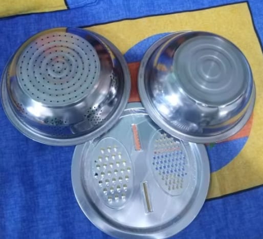 Customer photo review of Stainless Steel Grater Bowl Set