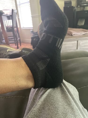 Customer photo review of Men's Alpaca Socks
