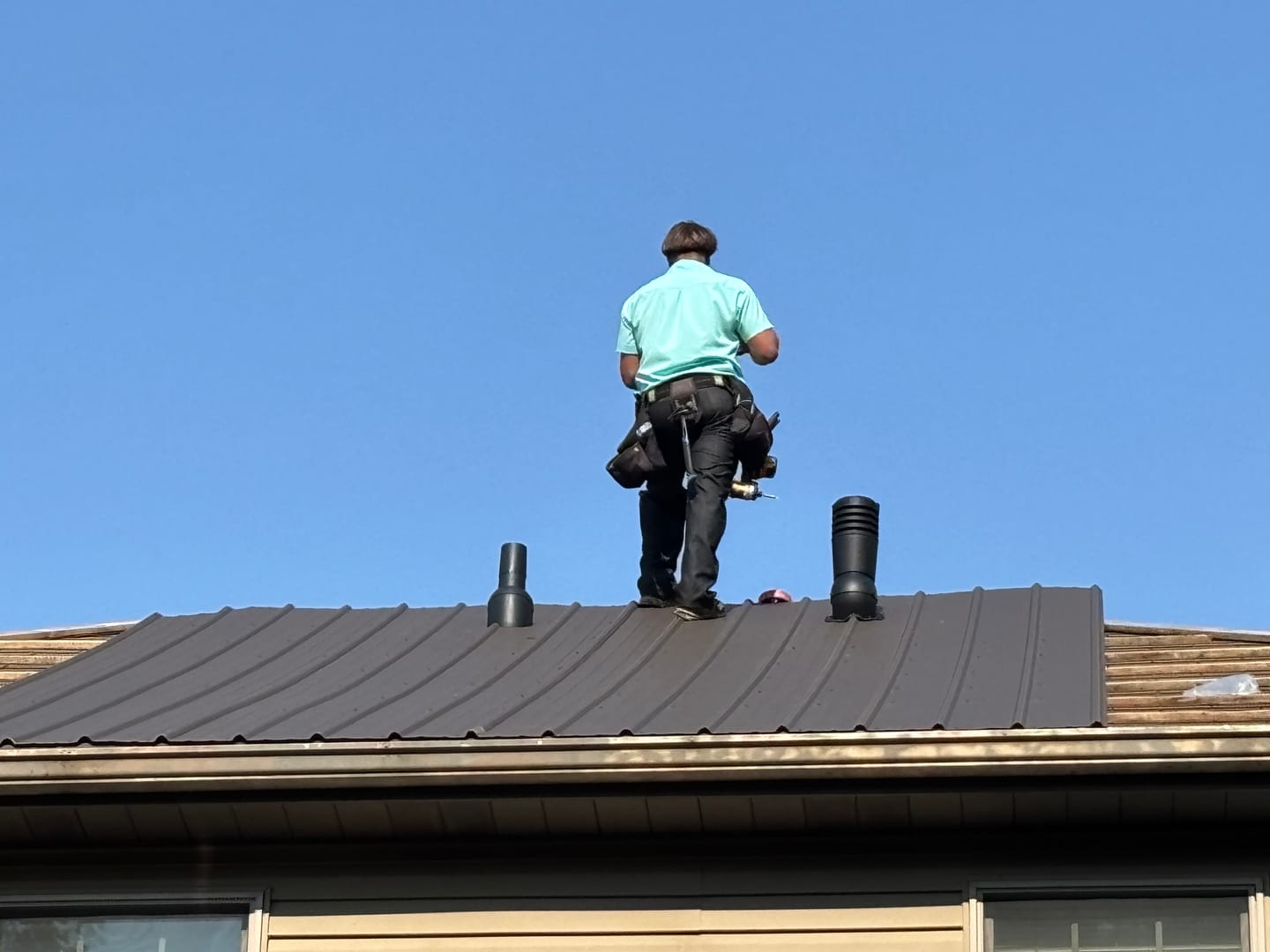 Customer photo review of Kitchen, Bathroom and Dryer Roof Exhaust Vent - Ivent ECO – Metal Rib Profile ¾ inch