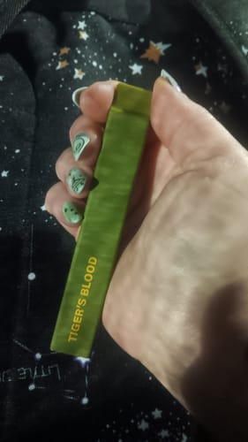 Customer photo review of THCa Liquid Diamond Live Resin 2.0g Disposable
