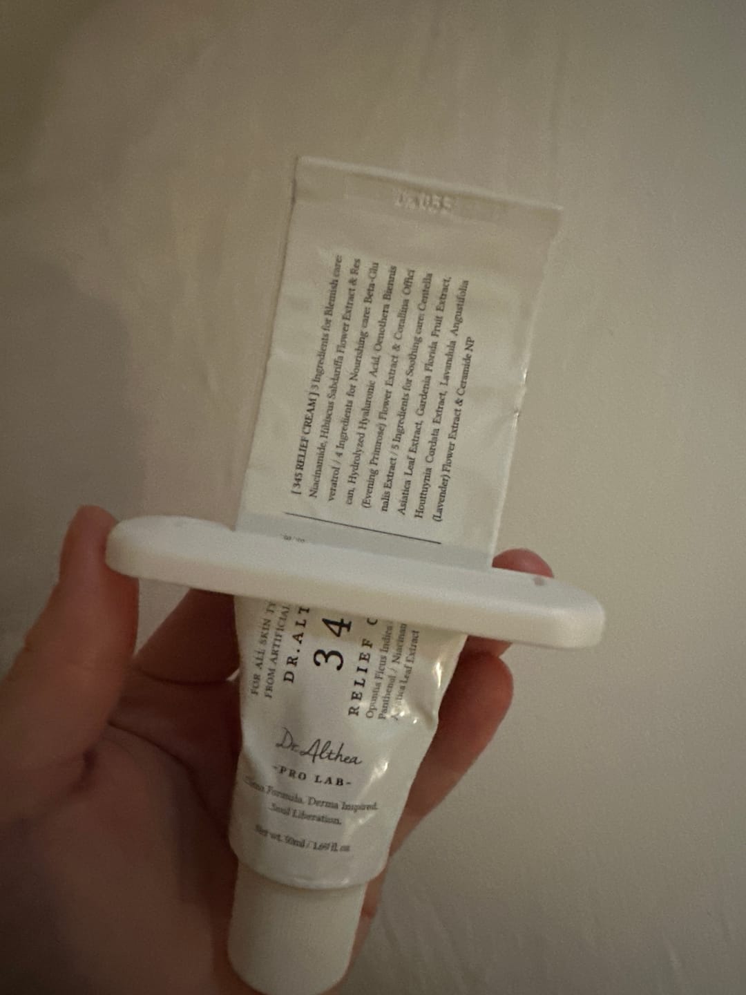 Customer photo review of Putiņas dziļai sejas mazgāšanai un attīrīšanai Anua Heartleaf Quercetinol Deep Pore Cleansing Foam