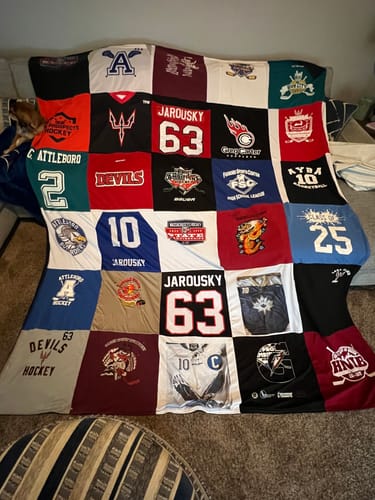 Customer photo review of Colossal T-shirt blanket with 18" Panels