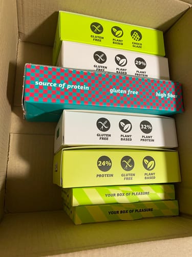 Customer photo review of Matcha + raspberry