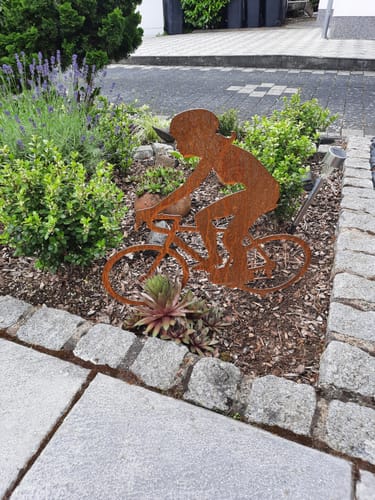 Customer photo review of Gartenstecker Radfahrerin