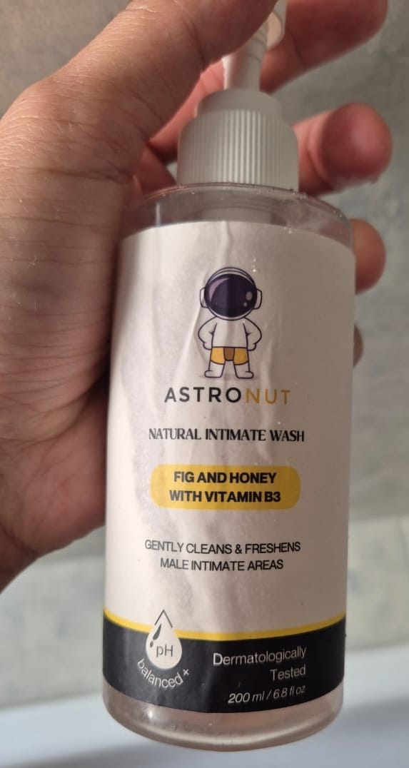 Customer photo review of Astronut Men's Intimate Wash - Natural Care for Freshness & Hygiene