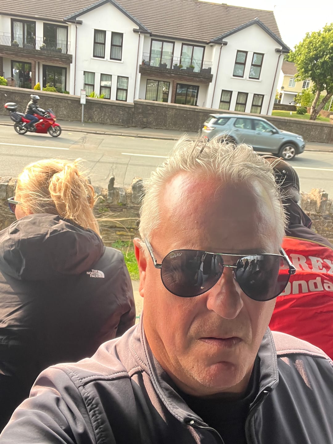 Customer photo review of U&C Aviator Sunglasses