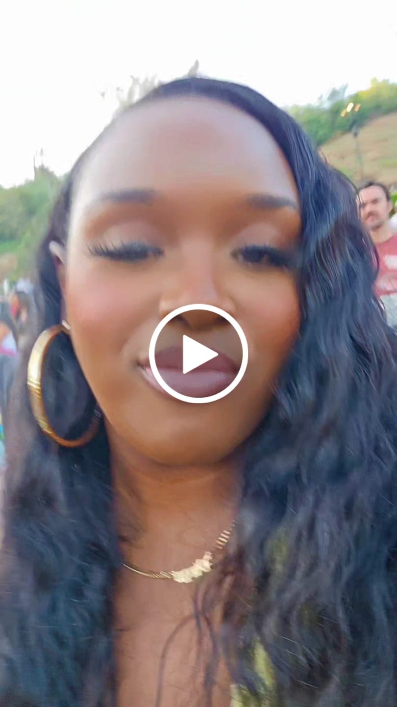 Customer video review of Raw Indian Loose Curly Hair