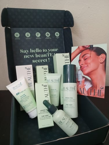 Customer photo review of Crème Hydratante Éclat au Thé Vert