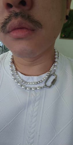 Customer photo review of Beads Stitching Carabiner Titanium Necklace