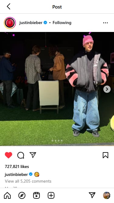 Customer photo review of Aelfric Eden  Baggy Barrel Big Pocket Jeans