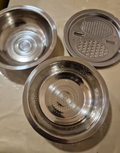 Customer photo review of Stainless Steel Grater Bowl Set