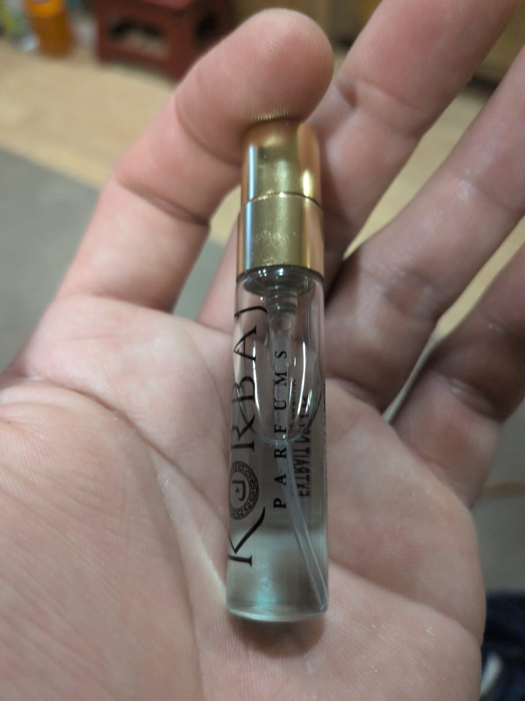Customer photo review of Perfume Sample Set - 4 PCS