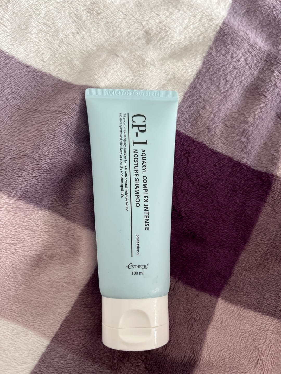 Customer photo review of Mitrinošs šampūns ar akvaksilu sausiem matiem CP-1 Aquaxyl Complex Intense Moisture Shampoo