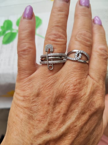 Customer photo review of „LOVE, SMILE, Happiness “ RING MIT SICHERHEITSNADEL
