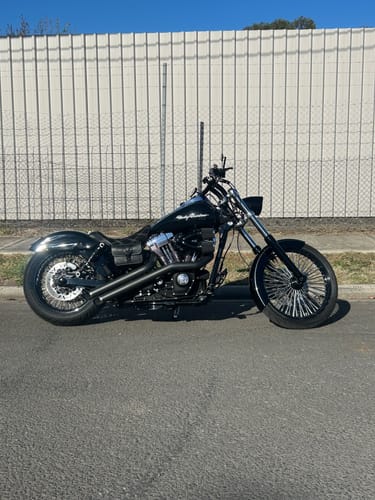 Customer photo review of H-D® Dyna Bolt On Battery Bag - DBB04