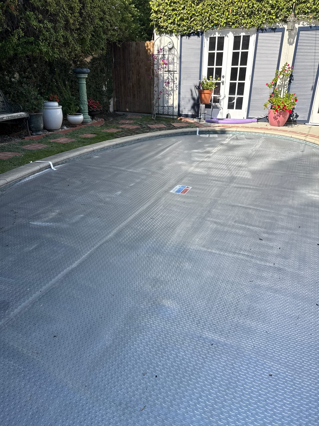 Customer photo review of GeoBubble RaeGuard™ Heat Retaining Pool Cover