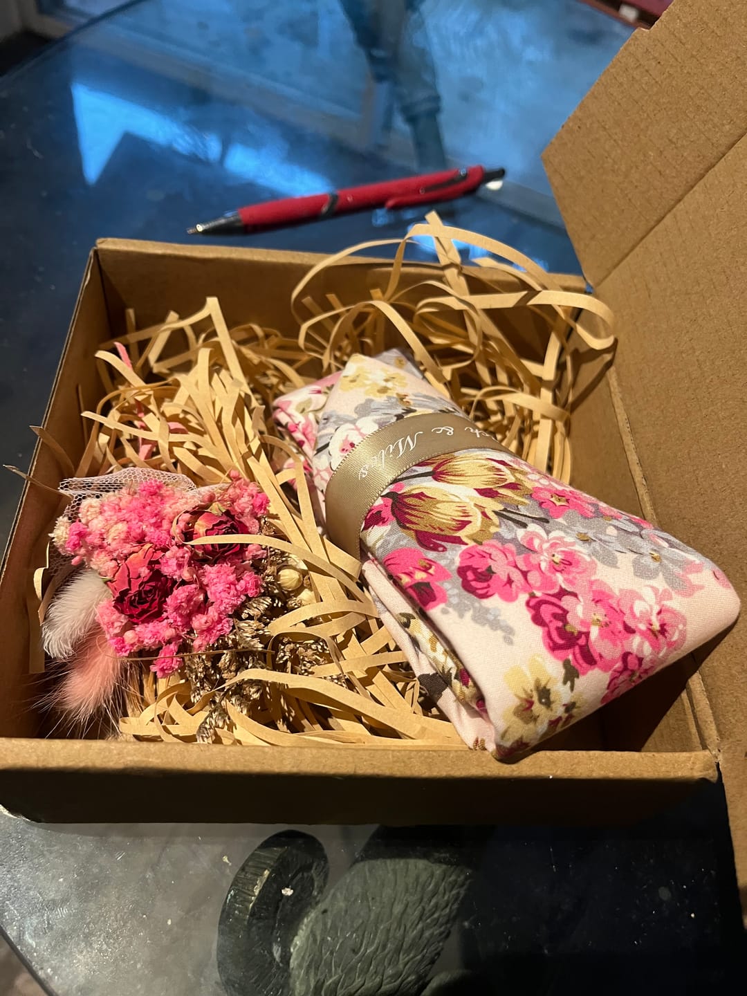 Customer photo review of Pink Floral Boutonniere Set