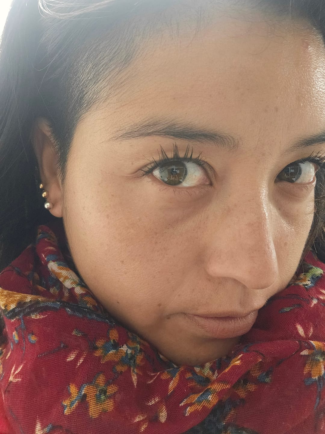 Customer photo review of Mascara de Pestañas Volumen Negro 240