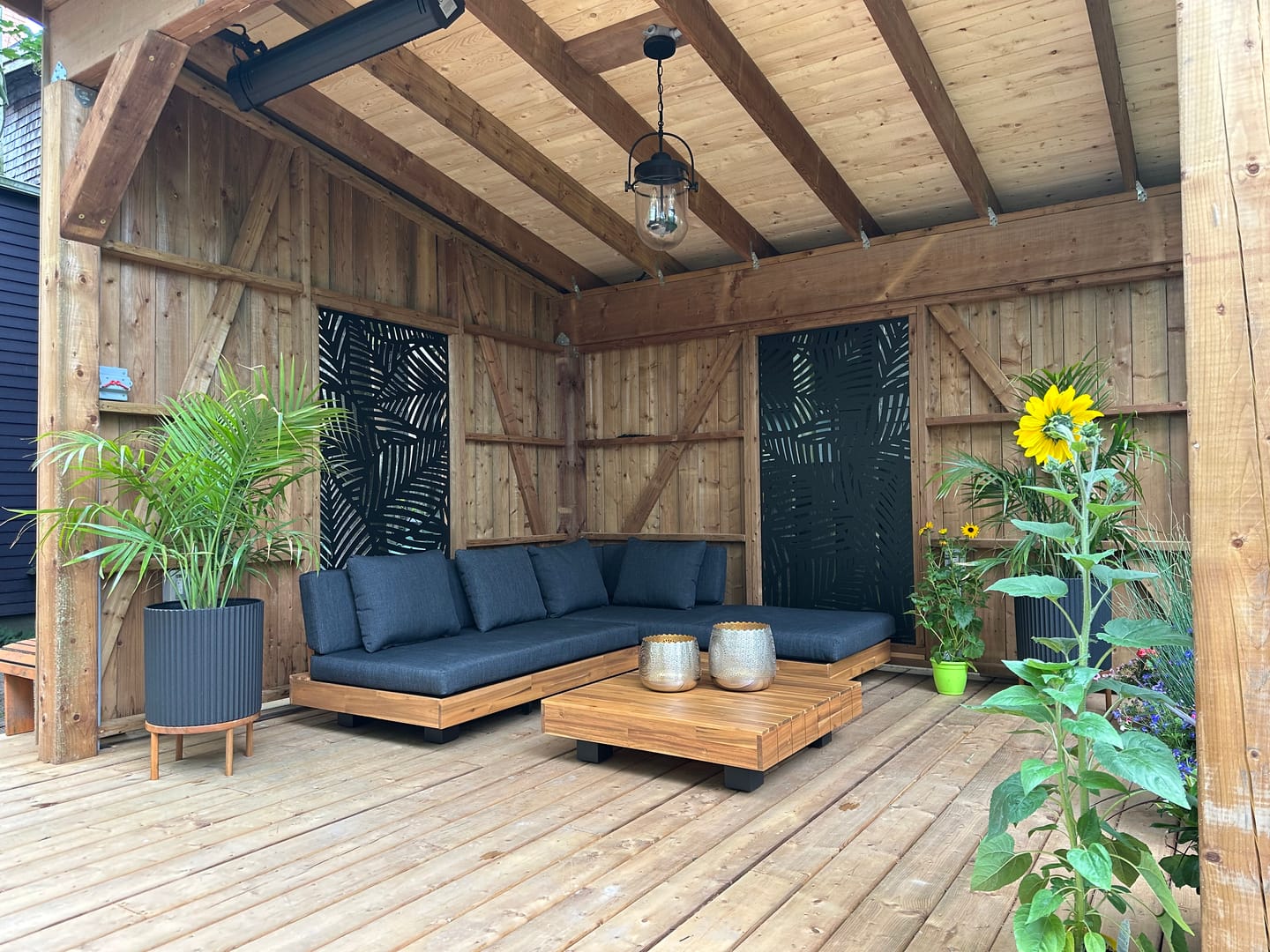 Customer photo review of Privacy Screen (Maui)