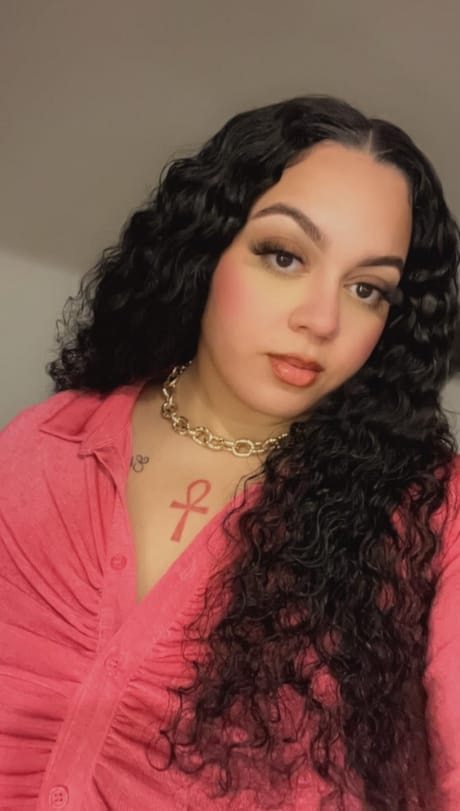 Customer photo review of MORE FACE 360 Glueless Wig Water Wave Invisi Drawstring Wear And Go Wig Quick Install Pre-Bleached And Pre-Cut HD Lace Human Hair Wigs Beginner Friendly