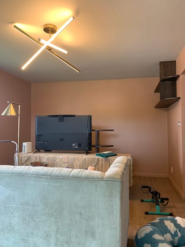 Customer photo review of Dunn-Edwards Interior Paint Sample Velvet Sheen, 8oz