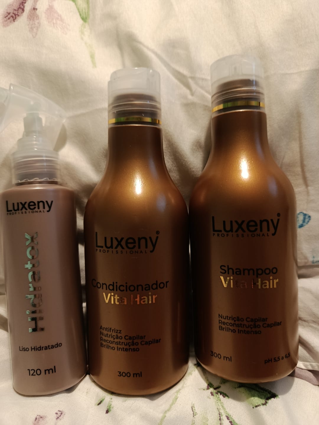 Customer photo review of Acondicionador Reconstrucción Vita Hair 300 ml