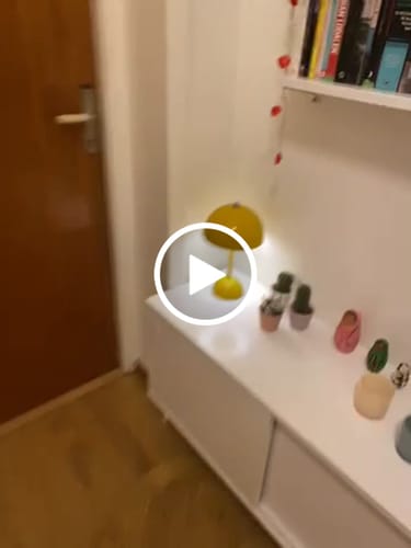 Customer video review of Bordslampa - Svamplampa Flowerbud - Batteridriven 5000 mAH