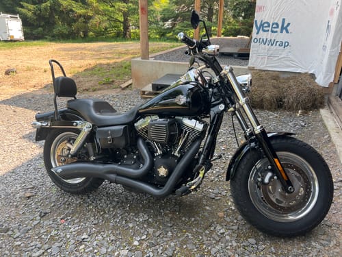 Customer photo review of H-D® Dyna Bolt On Battery Bag - DBB02