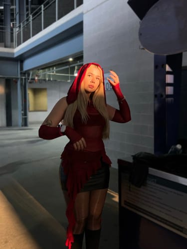 Customer photo review of Hoodie cowl neck irregular gloves sheer mesh top