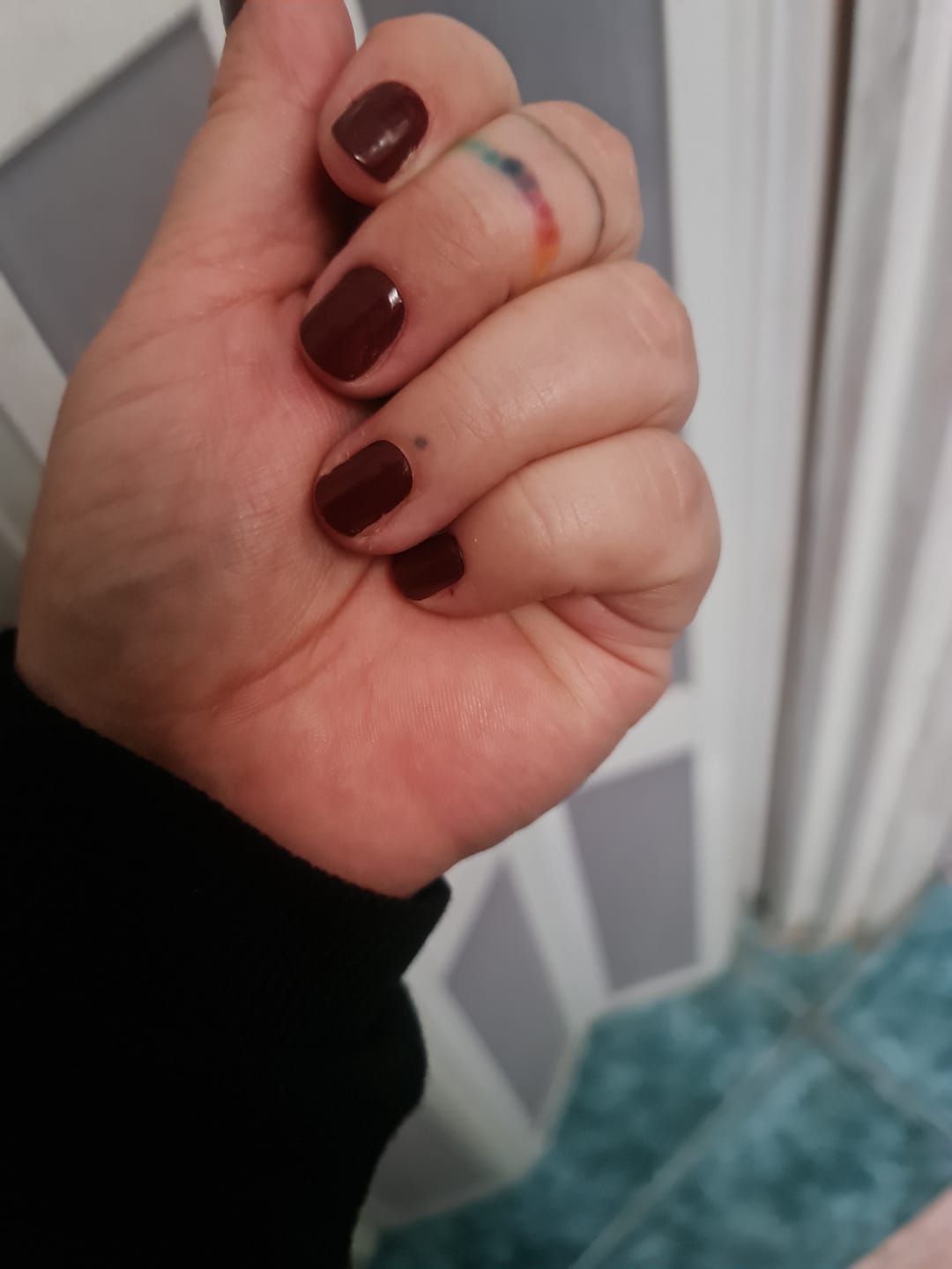 Customer photo review of Vinotinto | Stickers de Gel