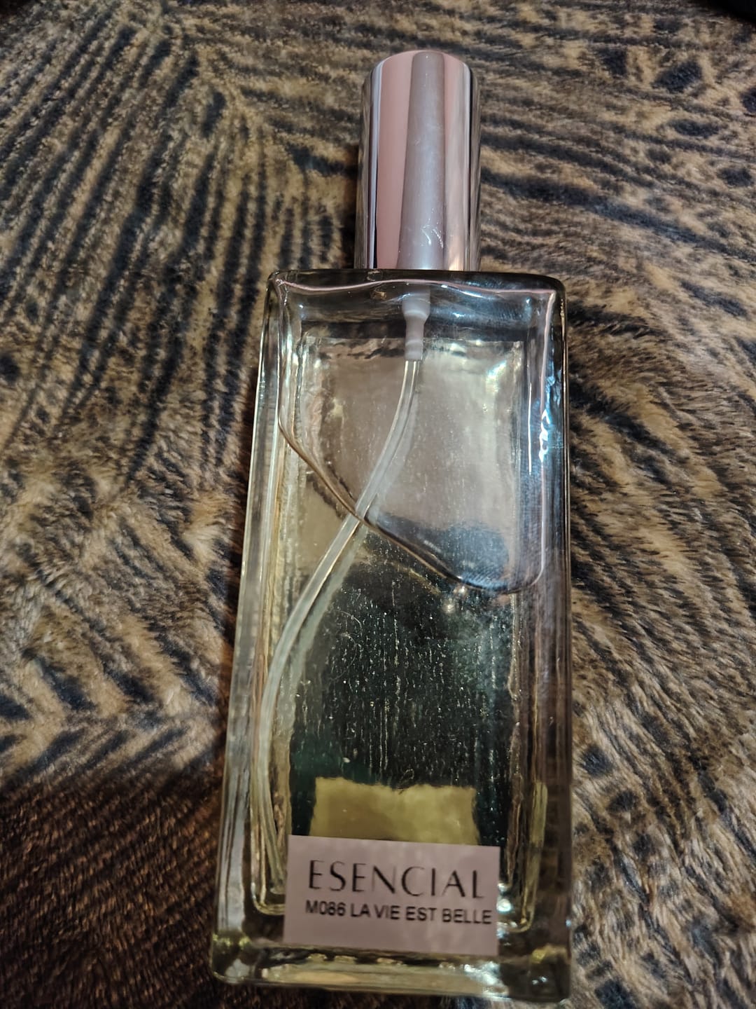 Customer photo review of M086 Inspirado en: La Vie Est Belle - Lancome