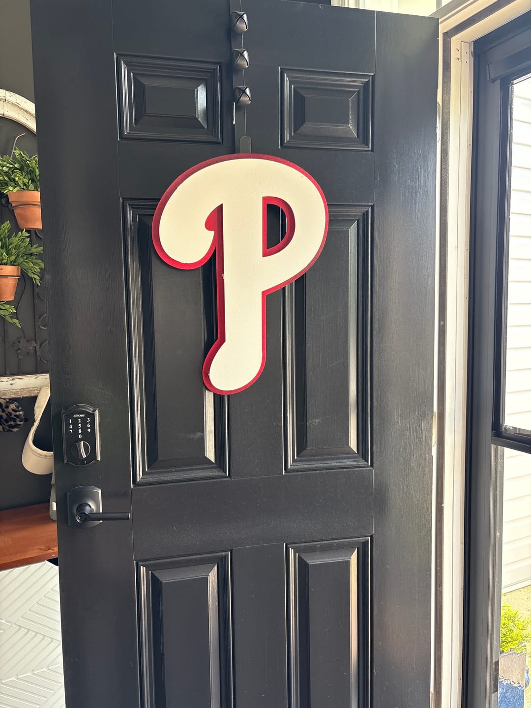 Customer photo review of Philadelphia Phillies "P" 3D Metal Wall Art