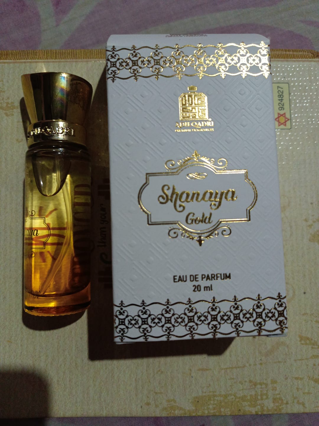 Customer photo review of Shanaya Gold Perfume Spray