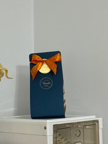 Customer photo review of Armaf Club De Nuit Intense Man Extrait de Parfum for Men, 2.37 fl. oz